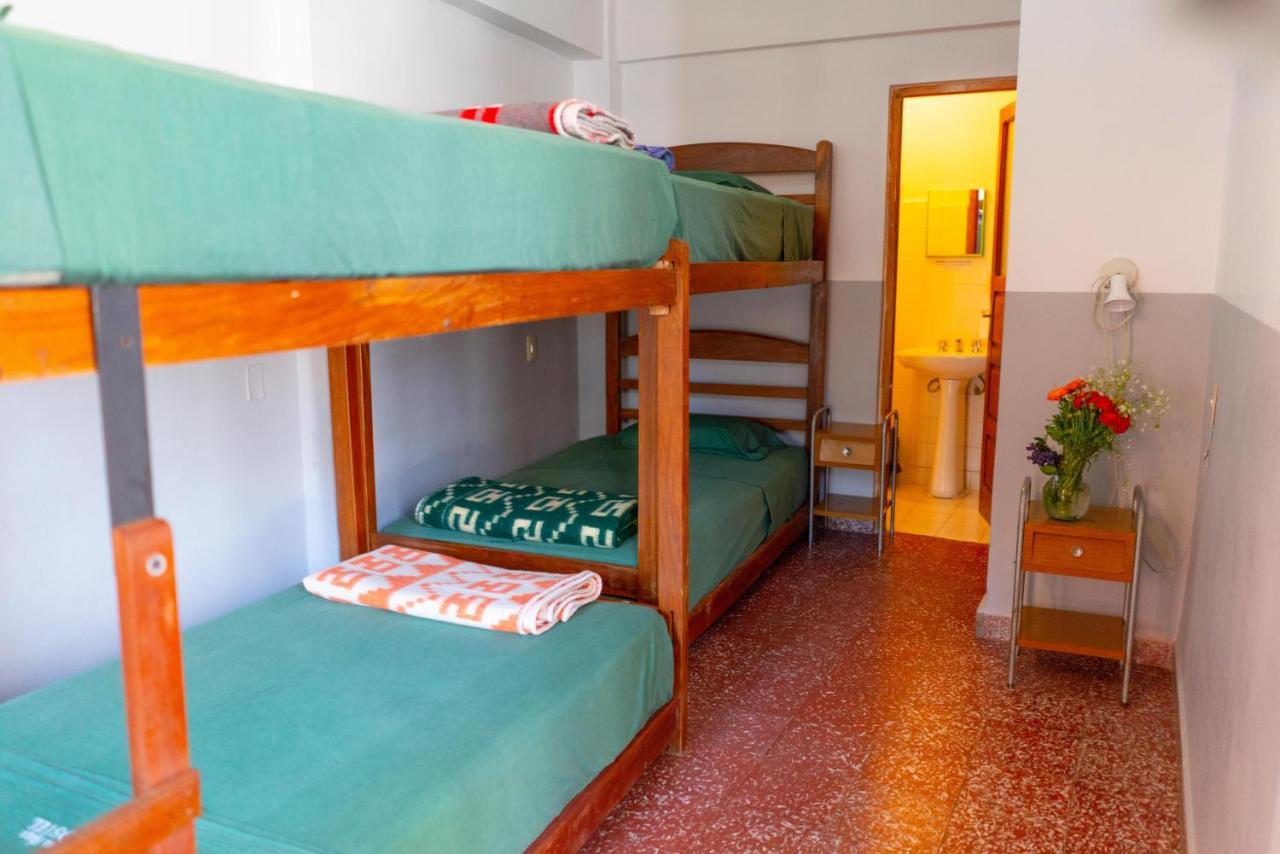 Hostal Zeballos Tarija Exterior photo